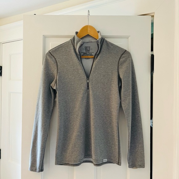 Patagonia Women’s Capilene® Midweight Zip-Neck, X-Small, Gray - Picture 2 of 11